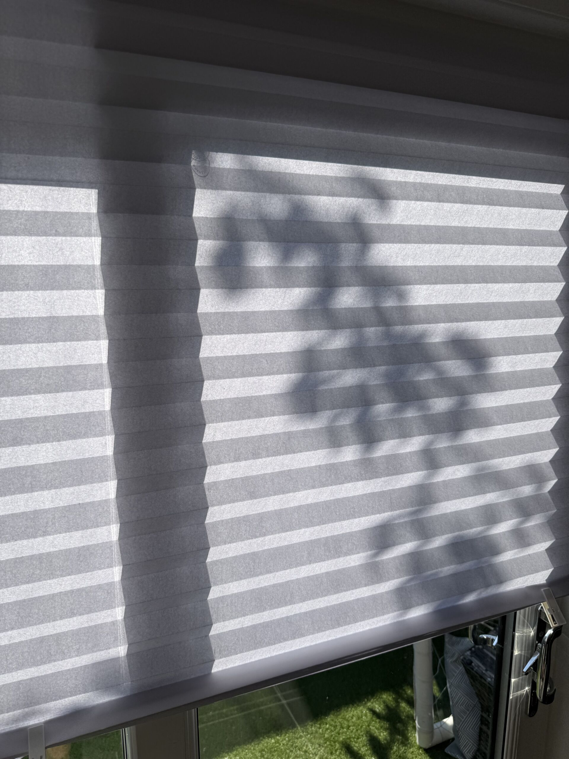 Temporary Paper Blinds Pack of 6 11 Temporary Paper Blinds Pack of 6 - Image 5